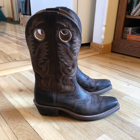 Ariat Other - Men’s Ariat Heritage cowboy boots